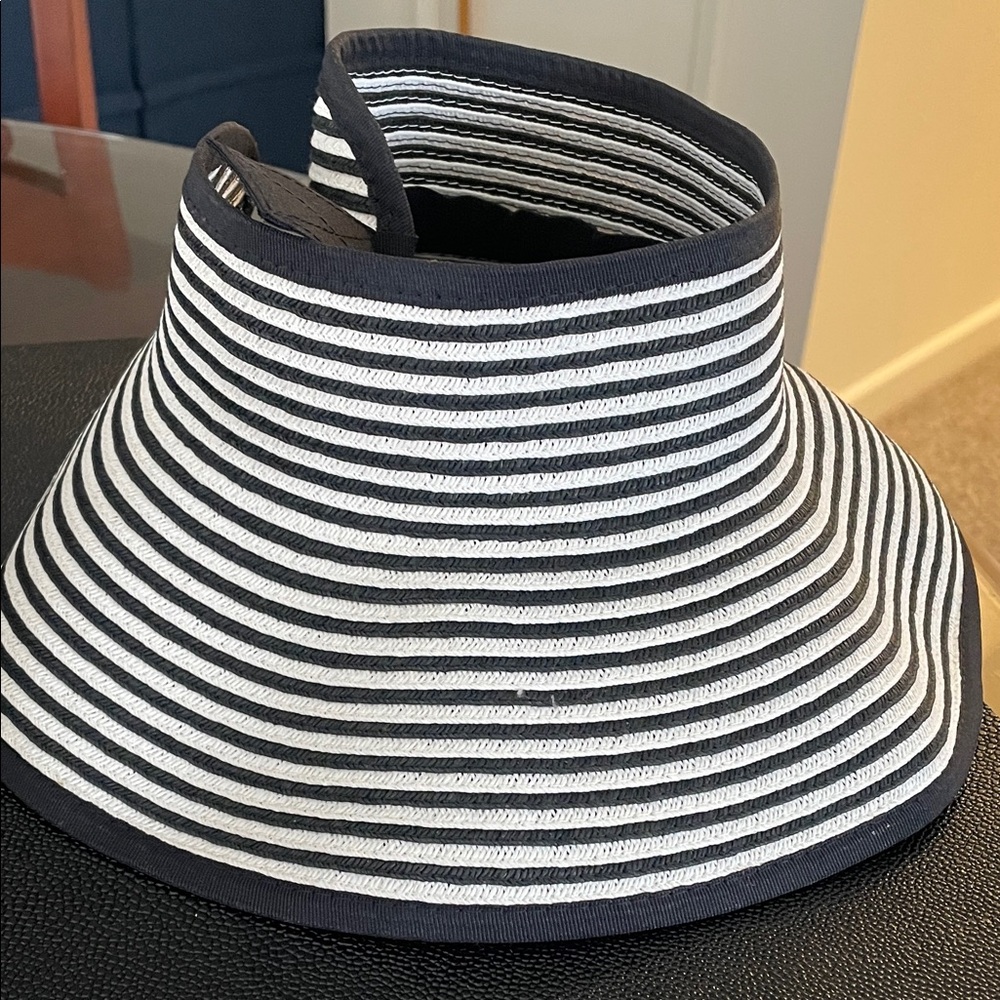 San Diego Hat Company Black and White Striped Visor